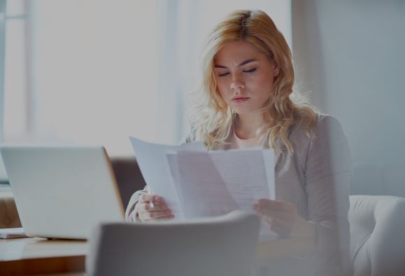 Sprawdzanie danych w umowie